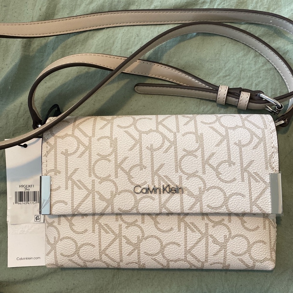 Calvin Klein cross body
